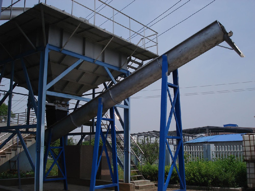 石灰料仓投加系统 (1)